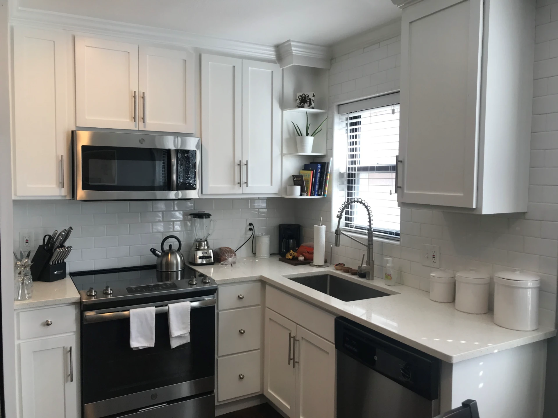 Plaza Terrace-1 Plaza Terrace-1